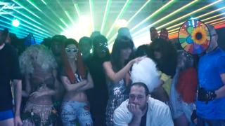 И Анелия се разкърши на Harlem Shake 
