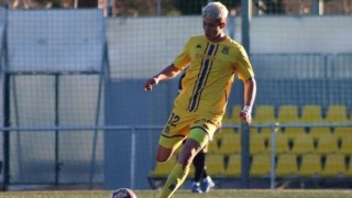 Италианският елитен футболен Лече привлече българския защитник Кристиан Пехливанов съобщи