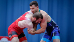 НА ЖИВО: Мнацаканян и Новиков се развихриха и са на полуфиналите!