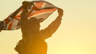 САС и други британски специални сили ЮКСФ са готови да получат