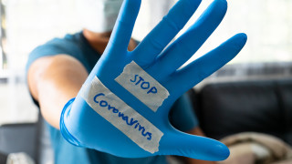 Лекари зоват гражданите да са отговорни, за да се ограничи разпространението на коронавируса