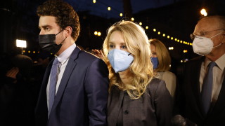 Основателката на компанията Theranos Елизабет Холмс бе призната за виновна