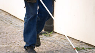 Италианец се преструва 24 г. на сляп