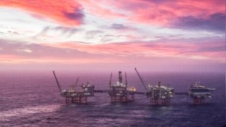 Цената на петрола Brent отново стигна $80 за барел