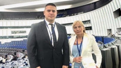Елена Йончева и Танер Кабилов стават евроконсерватори в ЕП