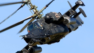 Руски хеликоптер свален с противотанков снаряд в Сирия, твърдят активисти и бунтовници
