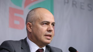 След апартамент гейт идва ли магистрала гейт Това попита Георги