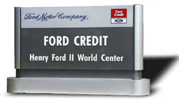 Ford Motor Credit съкращава 2,000 служители в Северна Америка!