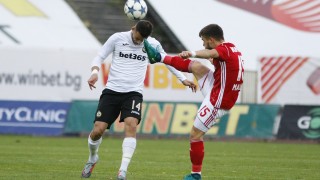 Клубове от калибъра на Севиля са сред потенциалните съперници на