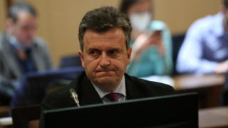 Николай Павлов бившият директор на Булгаргаз не е викан до