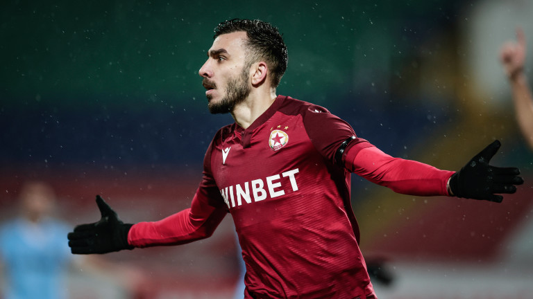 Христо Янев ще прави рокади на върха на атаката