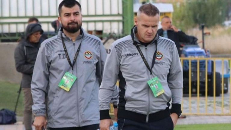 Един от помощник-треньорите на Ботев (Пловдив) Тимур Дагуев напусна куба.
