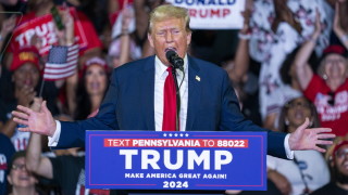 Бившият президент на САЩ Доналд Тръмп каза че е взел