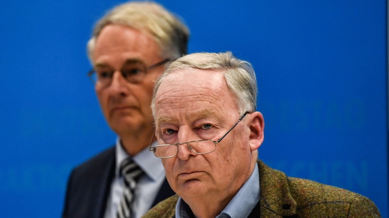 Крайнодясната партия Алтернатива за Германия разкритикува изтичането на доклад, произведен