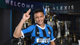 Интер обяви подписването на едногодишен договор с нападателя Алексис Санчес 34 годишният