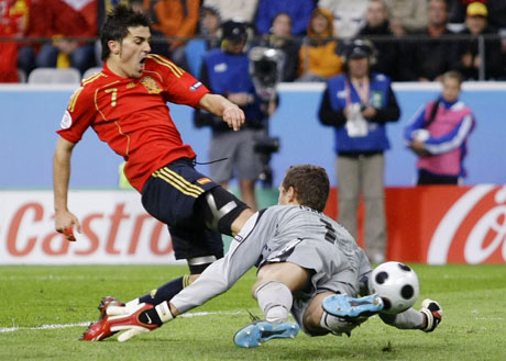 Испания е първият полуфиналист за Купата на конфедерациите