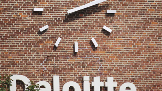 Двугодишен връх на инвеститорското доверие в Централна Европа, отчита Делойт