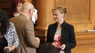 Полина Карастоянова отвърна на удара на Валери Симеонов