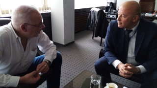 Въвеждането на електронни товарителници обсъдиха зам министърът на транспорта Ангел Попов