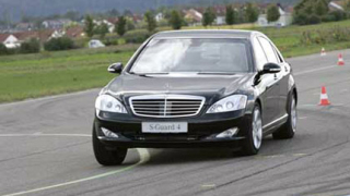 Mercedes пуска бронирана версия на S-клас