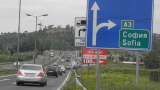 Данъчните разкриха нелегални превози от София до Перник