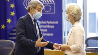 Европейският парламент заведе дело срещу Европейската комисия за забавяне в