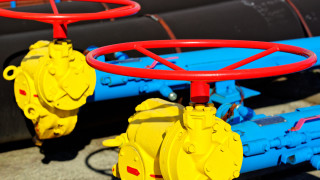 Азербайджан може да достави на България допълнително между 500 милиона