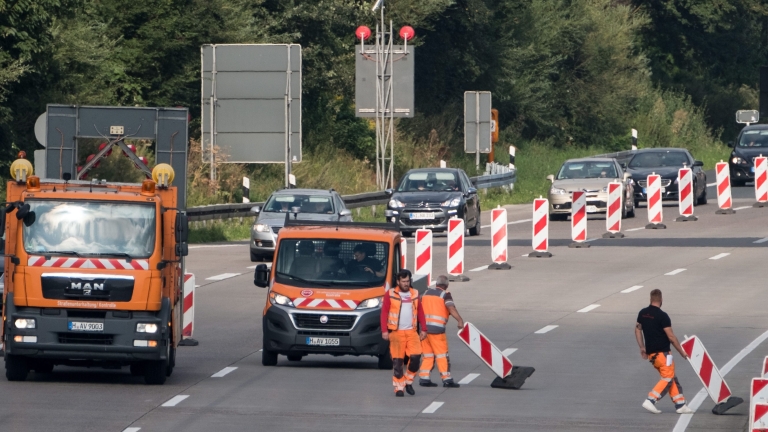 В Германия провеждат втората най-голяма операция след ВСВ заради обезвреждане на бомби