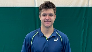 Българският тенисист Александър Василев се класира за финала по единично на