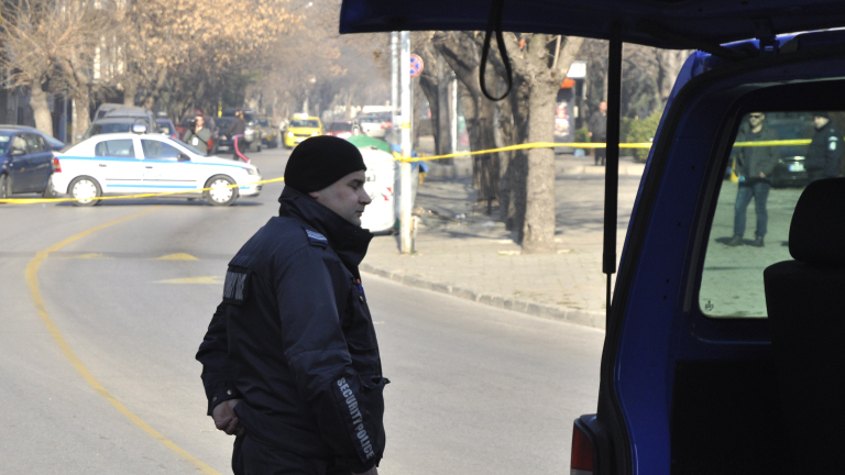 Сигнал за бомби в аптека и бензиностанция вдигна на крак полицията в Силистра