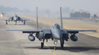 САЩ временно преустановиха изпълнението на две военни програми за обучение