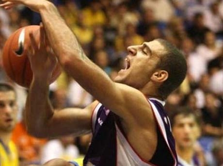 Играч на Макаби близо до контракт с испански тим