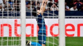 Байер Леверкузен привлече иранския нападател Сардар Азмун с петгодишен договор