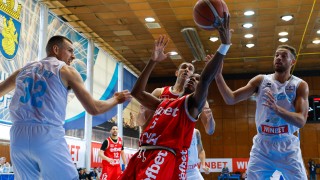 Отборът на Черноморец постигна осма поредна победа в Националната баскетболна