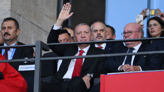 Президентът на Турция Реджеп Тайип Ердоган похвали турския национален отбор