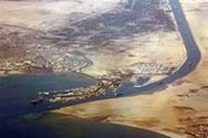 Израелски военни кораби са пресекли Суецкия канал