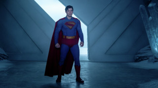 Преди пуканките
Времетраене 2 часа и 9 минути
Режисьор Джеймс Гън
В главните роли Дейвид Коренсует