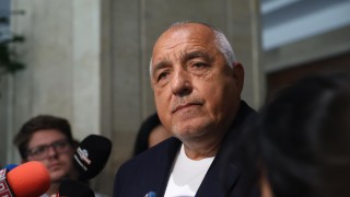 Бойко Борисов обвини Румен Радев в лошо възпитание Държавният глава