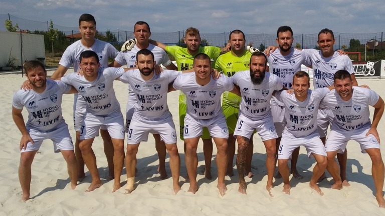 МФК Спартак спечели с пълен актив редовния сезон в плажния футбол