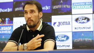 Левски официално представи първото си лято попълнение Ивелин Попов Бившият