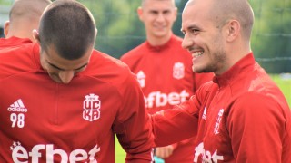 Първият и вторият отбор на ФК ЦСКА 1948 водени от