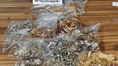 Златни накити за 76 320 лв. задържани на МП Капитан Андреево