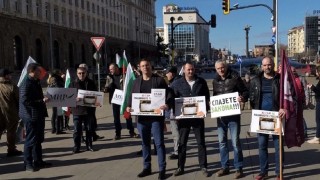 Машинното гласуване в България е въведено но не е приведено