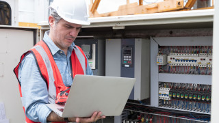 Българската технологична компания AIoTCloud набра близо 1 милион евро в