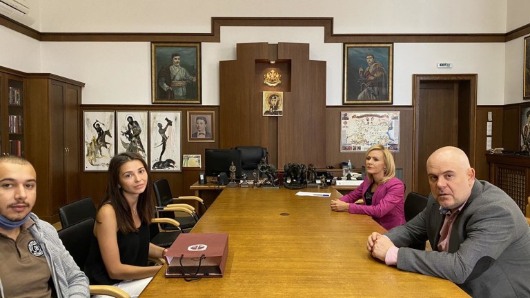 Главният прокурор Иван Гешев се срещна в Съдебната палата с