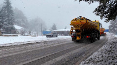Петрохан отново е затворен заради снега