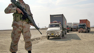 Пакистан отряза US доставките към Афганистан