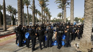 Високопоставен палестински представител заяви че президентът Махмуд Абас е поискал