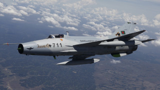 Един човек загина а повече от 50 бяха ранени след