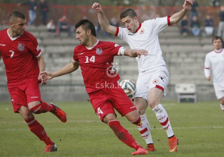 Клауза праща Буш далеч от ЦСКА